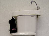Kit lave-mains WiCi Concept sur WC Discretion - Version de base - 1 sur 5