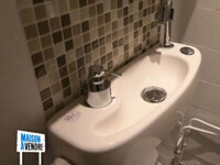 Vasque lave-mains adaptable sur WC existant dans l'émission M6 Maison à Vendre - 4 sur 4 (après)
