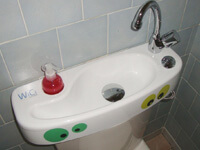 Lave-mains adaptable sur WC WiCi Concept - Monsieur et Madame F (07) - 2 sur 2