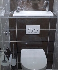 WC suspendu Geberit avec lave-mains WiCi Bati Design 2 robinet à manipulation en bout