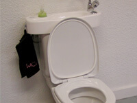 Kit lave-mains WiCi Concept sur WC Discretion - Version de base - 2 sur 5