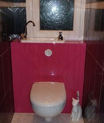 WC suspendu Geberit avec lave-mains compact WiCi Next robinet standard