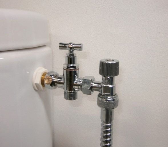 Knurled tap for bidet sprayer